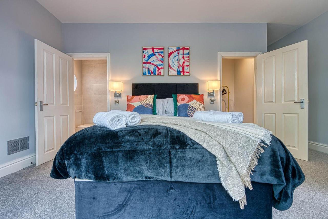 Spacious Nottingham Abode - Sleeps 16 Extérieur photo