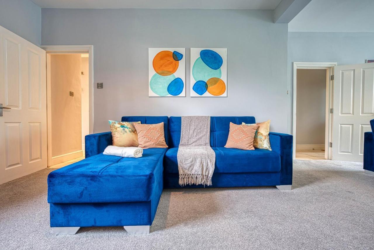 Spacious Nottingham Abode - Sleeps 16 Extérieur photo