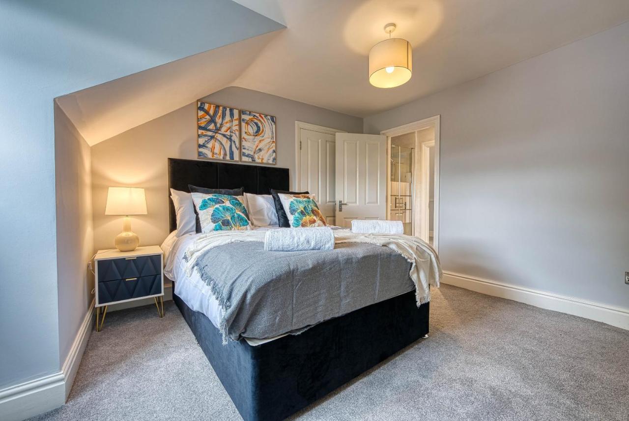 Spacious Nottingham Abode - Sleeps 16 Extérieur photo