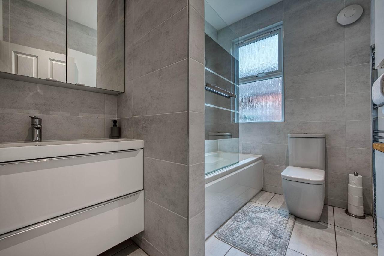 Spacious Nottingham Abode - Sleeps 16 Extérieur photo