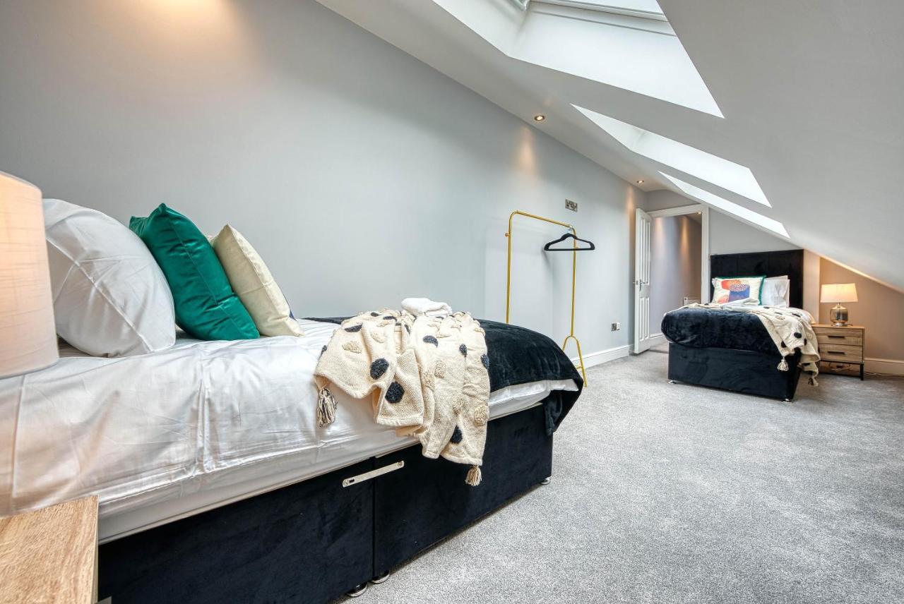 Spacious Nottingham Abode - Sleeps 16 Extérieur photo
