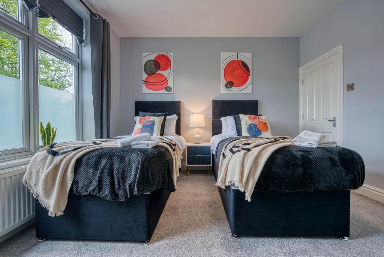 Spacious Nottingham Abode - Sleeps 16 Extérieur photo