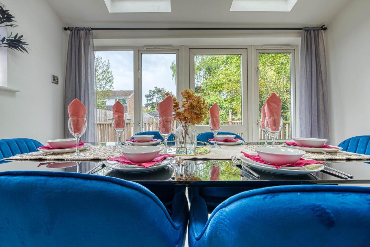 Spacious Nottingham Abode - Sleeps 16 Extérieur photo